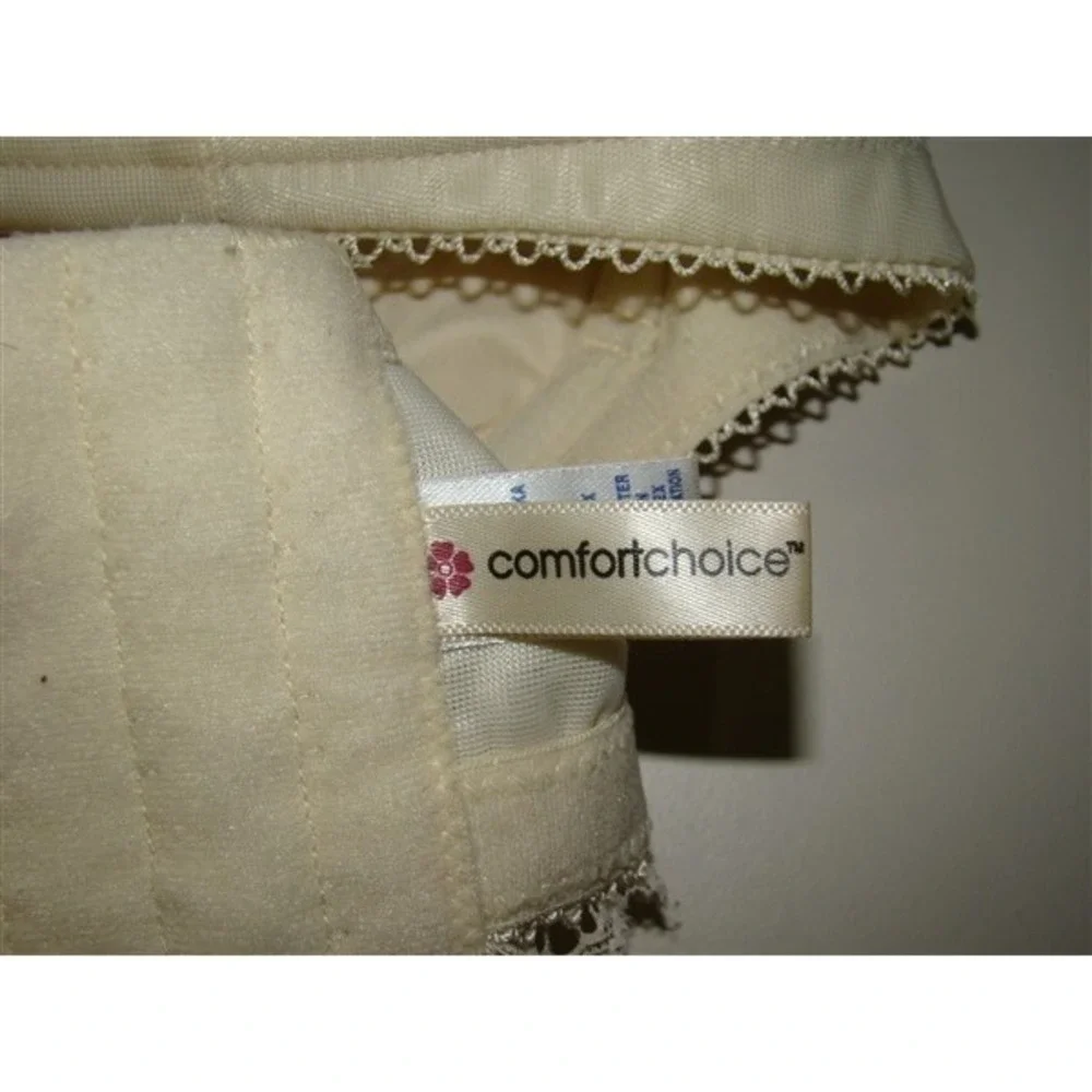 NWOT Comfort Choice 50C Side Wire Bra Leisure Ivory 120676